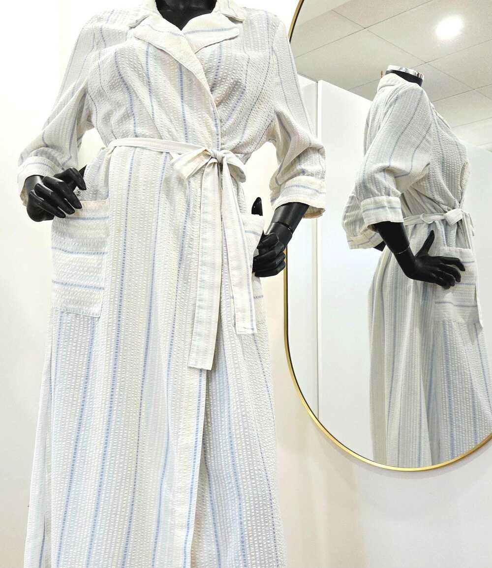 Vintage pastel seersucker robe, Mr. Robert Taiwan, one size loungewear